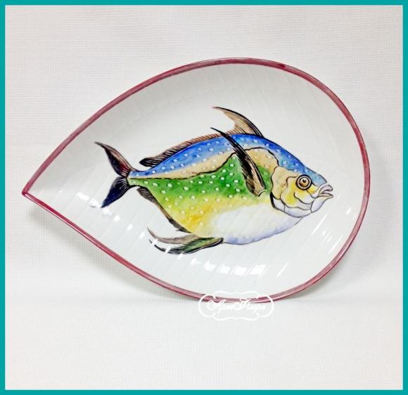 Тарелка " Рыба " № 6 , 20 х 31 см