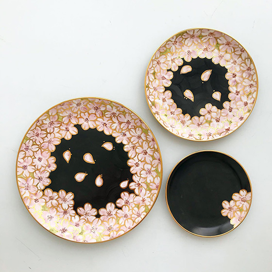 роспись сакура три тарелки